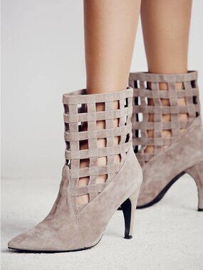 NEW Free People + Jeffrey Campbell After The Storm Heel Boot size 6.5 MSRP: $278